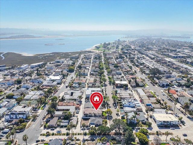 4083 Sequoia, San Diego, CA 92109