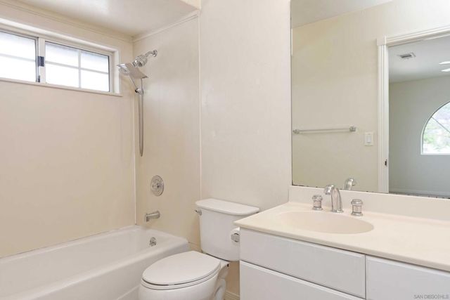 4083 Sequoia, San Diego, CA 92109