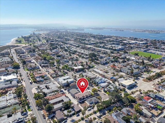 4083 Sequoia, San Diego, CA 92109