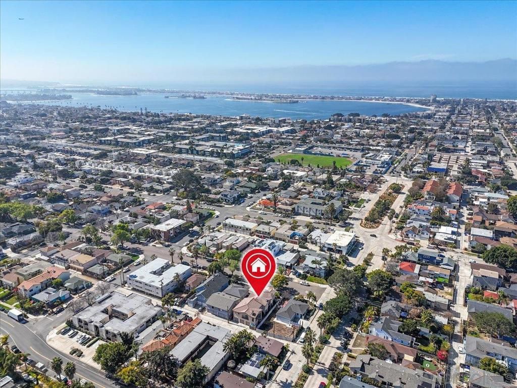 4083 Sequoia, San Diego, CA 92109