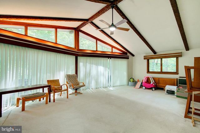 6144 SAINT PAULS RD, King George, VA 22485