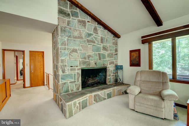 6144 SAINT PAULS RD, King George, VA 22485