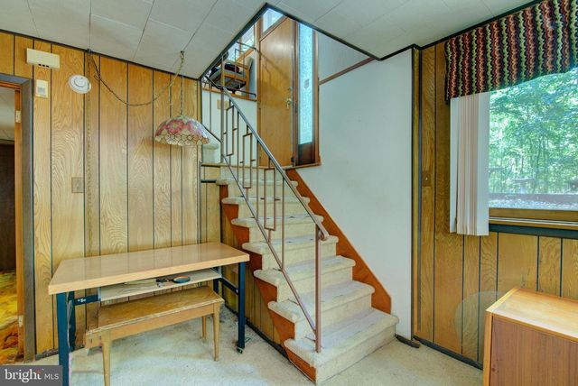 6144 SAINT PAULS RD, King George, VA 22485