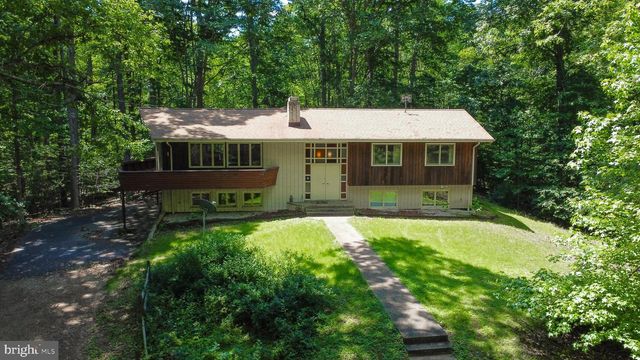 6144 SAINT PAULS RD, King George, VA 22485