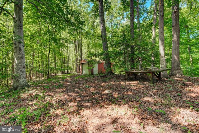 6144 SAINT PAULS RD, King George, VA 22485