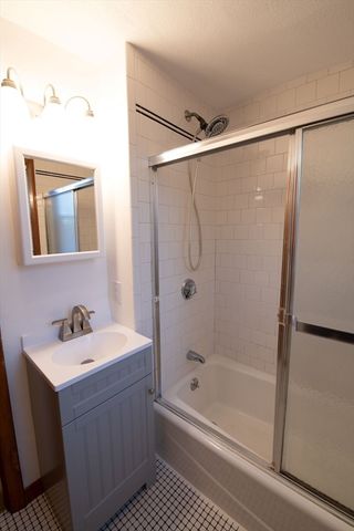 39 County St. 2, Peabody, MA 01960