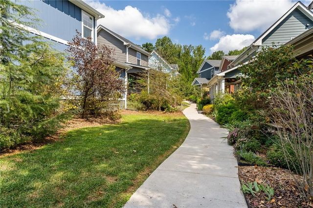 316 Cottage Court, Ball Ground, GA 30107
