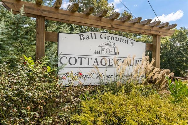 316 Cottage Court, Ball Ground, GA 30107