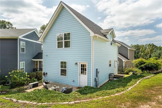 316 Cottage Court, Ball Ground, GA 30107