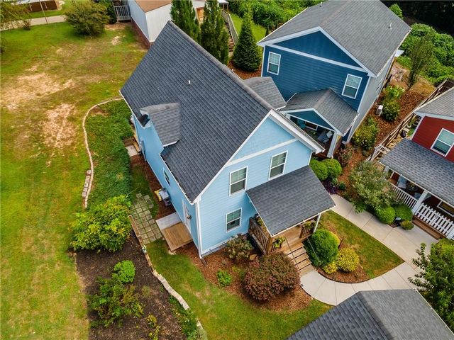 316 Cottage Court, Ball Ground, GA 30107