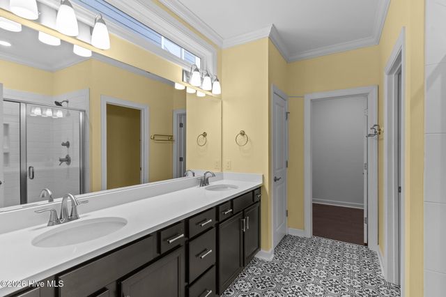 7124 Maple Leaf Drive, Wilmington, NC 28411