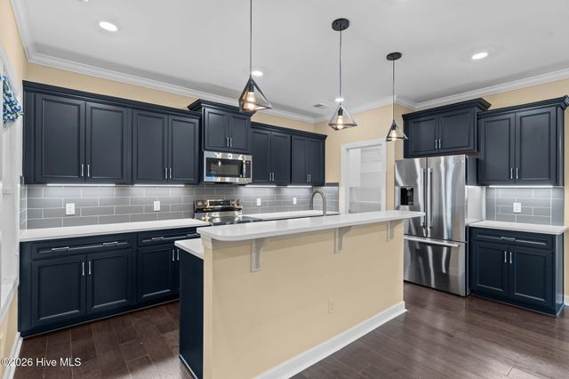 7124 Maple Leaf Drive, Wilmington, NC 28411