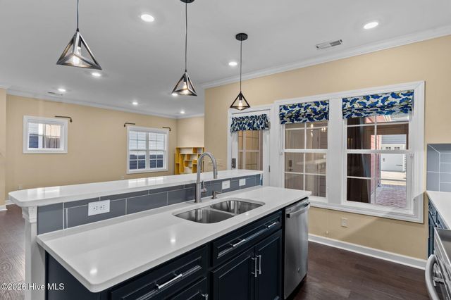 7124 Maple Leaf Drive, Wilmington, NC 28411