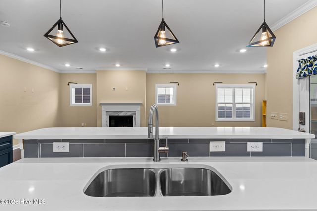 7124 Maple Leaf Drive, Wilmington, NC 28411