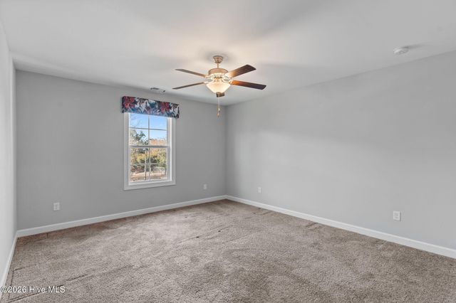 7124 Maple Leaf Drive, Wilmington, NC 28411