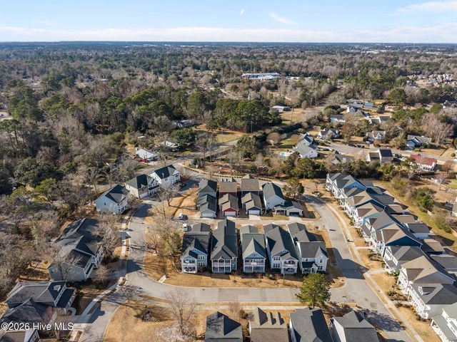 7124 Maple Leaf Drive, Wilmington, NC 28411