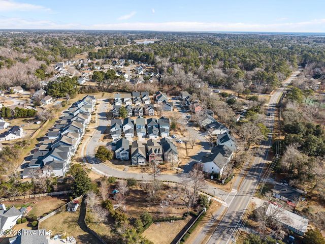 7124 Maple Leaf Drive, Wilmington, NC 28411