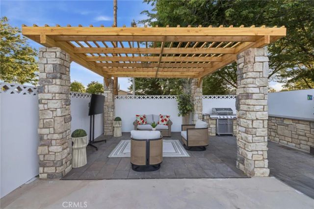 22726 Marlin, West Hills, CA 91307