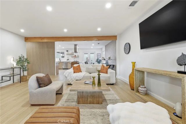 22726 Marlin, West Hills, CA 91307