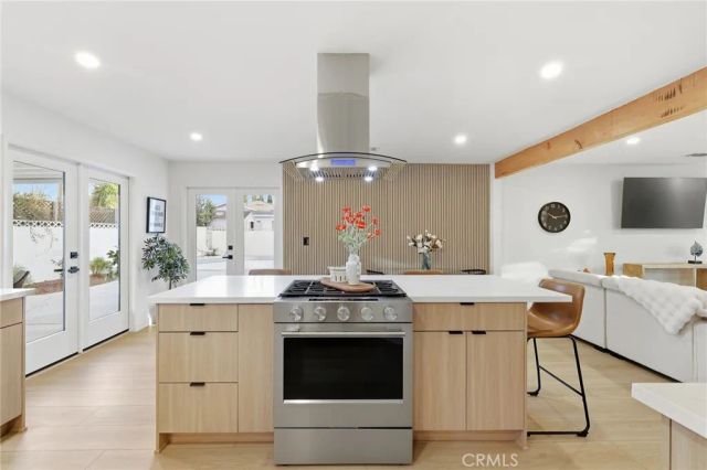 22726 Marlin, West Hills, CA 91307