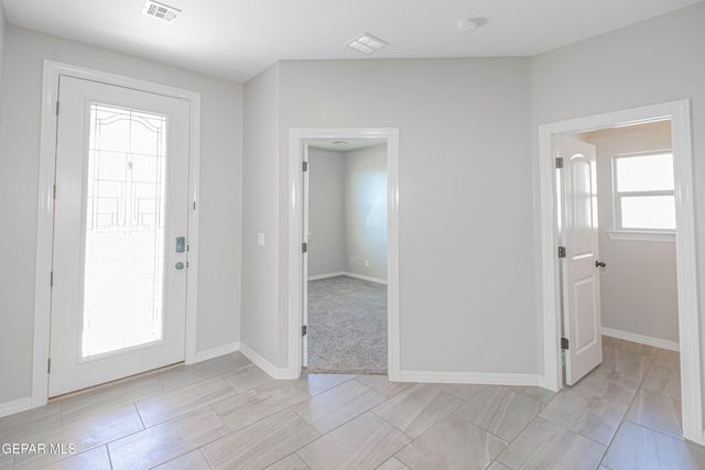 14737 Tierra Escape Avenue, El Paso, TX 79938