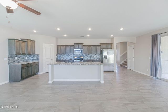 14737 Tierra Escape Avenue, El Paso, TX 79938