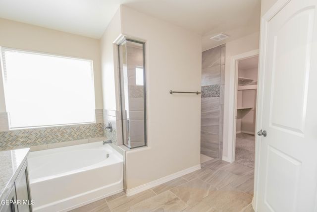 14737 Tierra Escape Avenue, El Paso, TX 79938