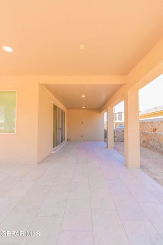 14737 Tierra Escape Avenue, El Paso, TX 79938