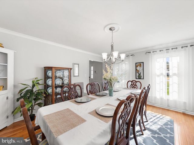 30602 FOXCHASE DR, Salisbury, MD 21804