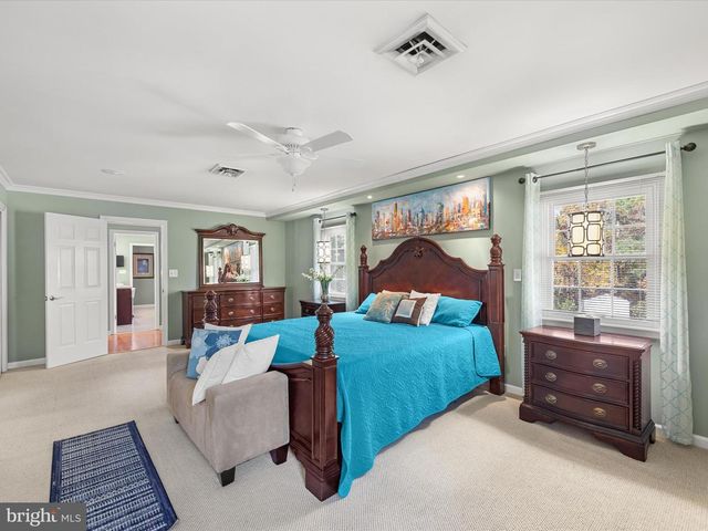 30602 FOXCHASE DR, Salisbury, MD 21804
