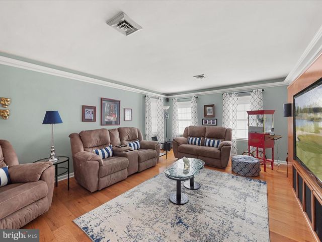 30602 FOXCHASE DR, Salisbury, MD 21804