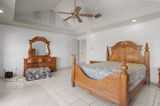 11112 W Hacienda Dr, Odessa, TX 79763