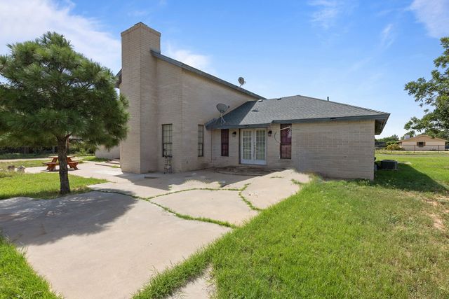 11112 W Hacienda Dr, Odessa, TX 79763