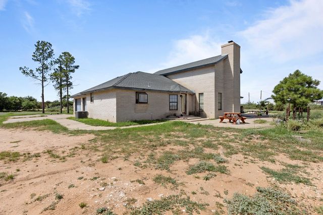 11112 W Hacienda Dr, Odessa, TX 79763