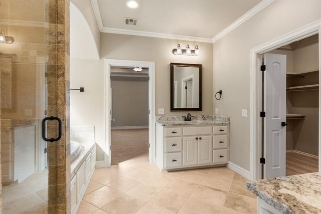 15709 Flora Avenue, Edmond, OK 73013