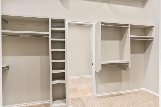 15709 Flora Avenue, Edmond, OK 73013