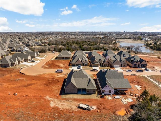 15709 Flora Avenue, Edmond, OK 73013