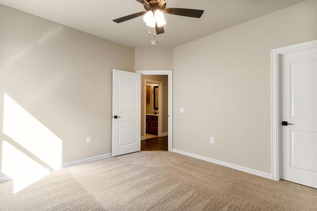 15709 Flora Avenue, Edmond, OK 73013