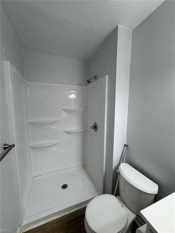 9347 1st View ST, Norfolk, VA 23503