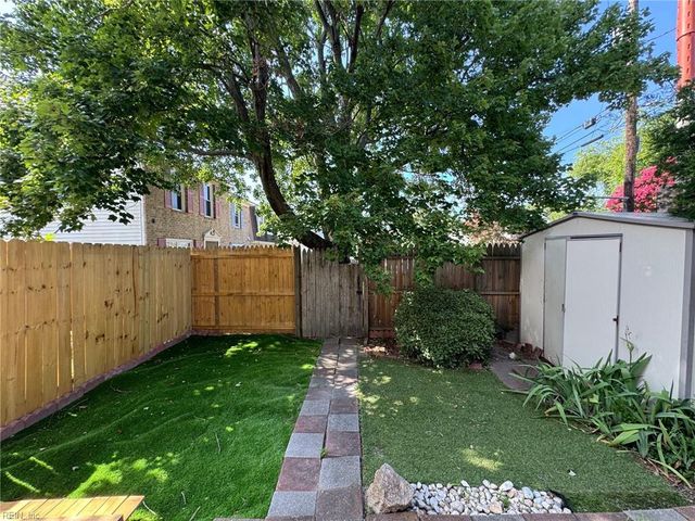 9347 1st View ST, Norfolk, VA 23503