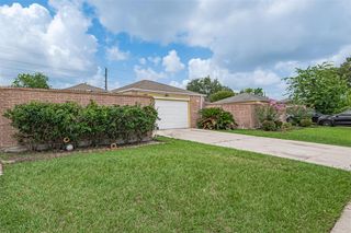 16007 Camino Del Sol Drive, Houston, TX 77083