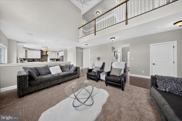 1020 JEFFORDS CIR, Media, PA 19063