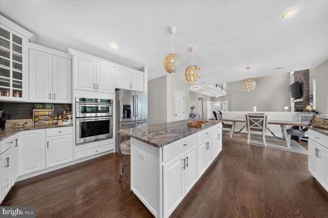 1020 JEFFORDS CIR, Media, PA 19063