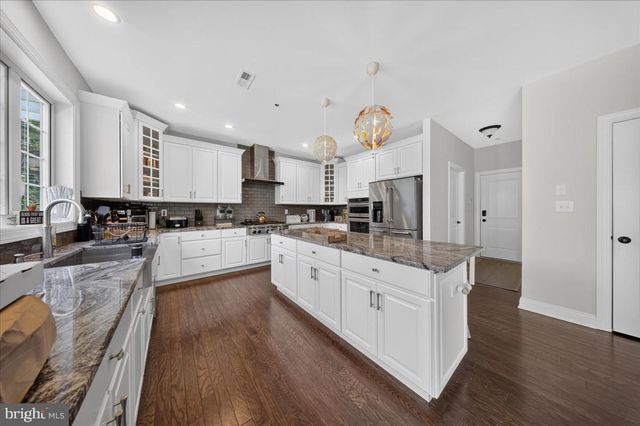 1020 JEFFORDS CIR, Media, PA 19063