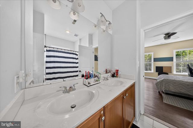 1020 JEFFORDS CIR, Media, PA 19063