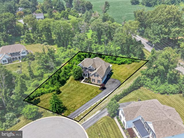 1020 JEFFORDS CIR, Media, PA 19063