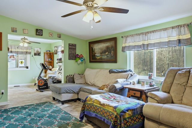 13225 East Road, Montrose, MI 48457