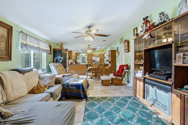 13225 East Road, Montrose, MI 48457