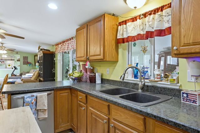 13225 East Road, Montrose, MI 48457