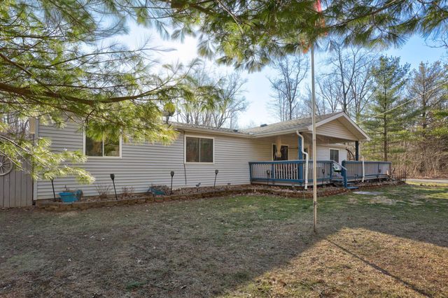 13225 East Road, Montrose, MI 48457